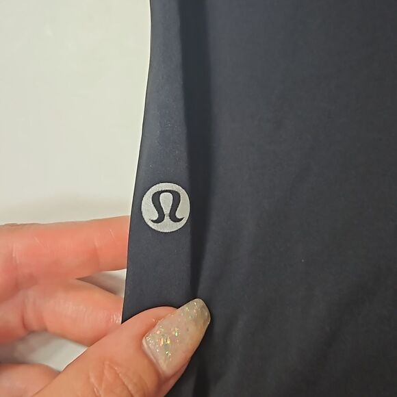 Lululemon Fast and Free 7/8 Tight ll Nulux 25" size 4 - Picture 8 of 9